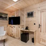 Cizemka- Sauna, Teznia Solankowa شقة بوكافينا تترايسكا