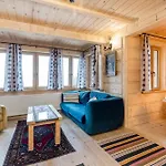 Cizemka- Sauna, Teznia Solankowa بوكافينا تترايسكا