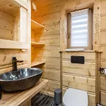 Cizemka- Sauna, Teznia Solankowa * بوكافينا تترايسكا
